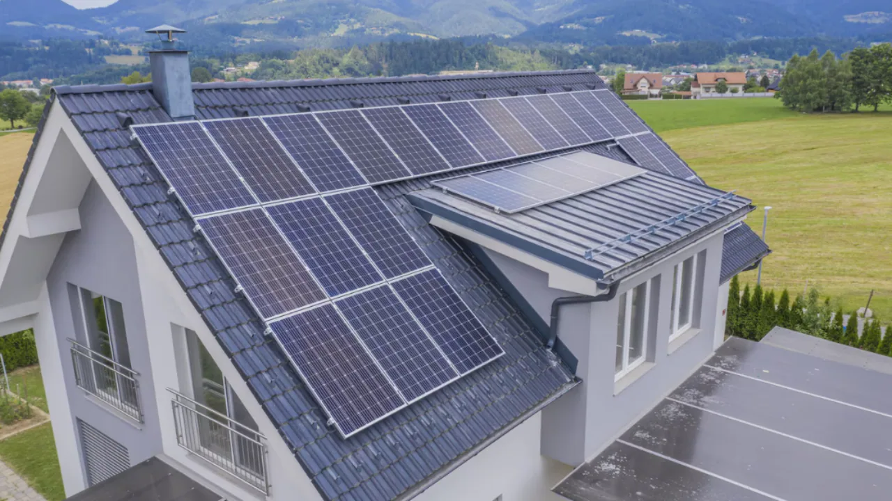 Best Solar System for Home: The Ultimate Guide to Residential Solar Solutions