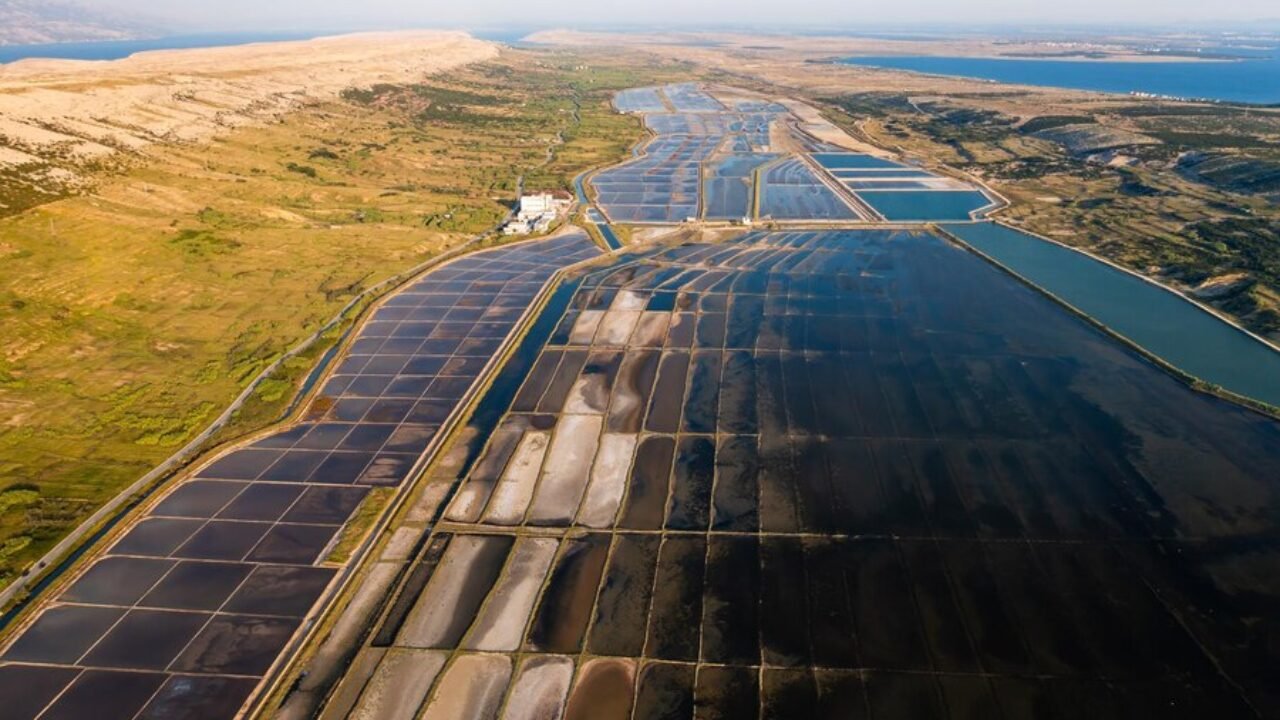 Biggest Solar Farm In Australia
