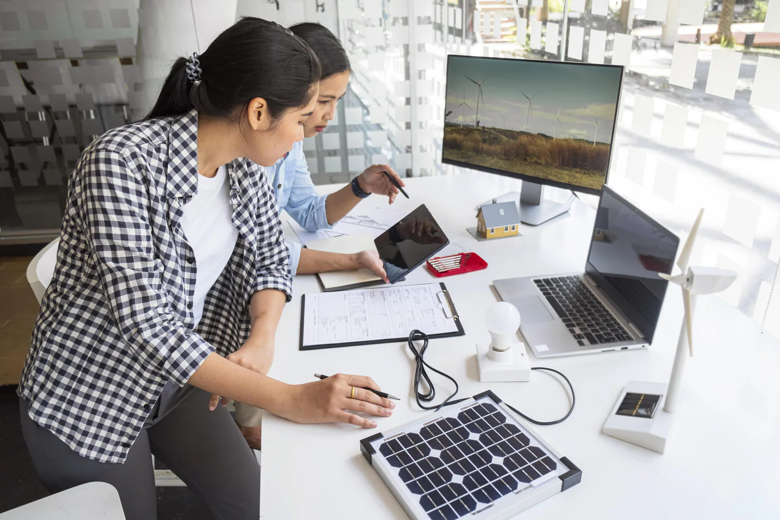 A Comprehensive Guide to Calculate the Cost of Installing a Solar Panel in Australia