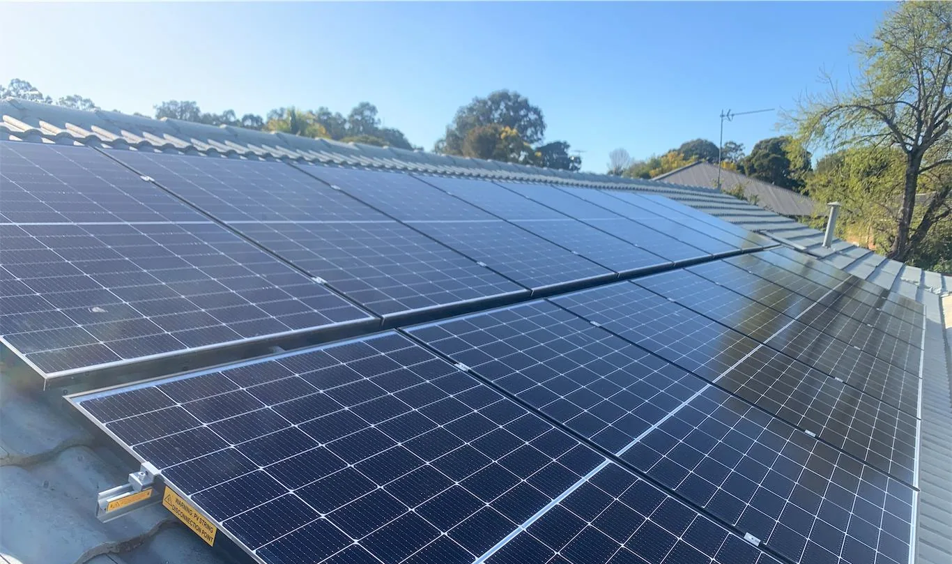 Residential rooftop solar panel installation photographed from the roof, project photo 39